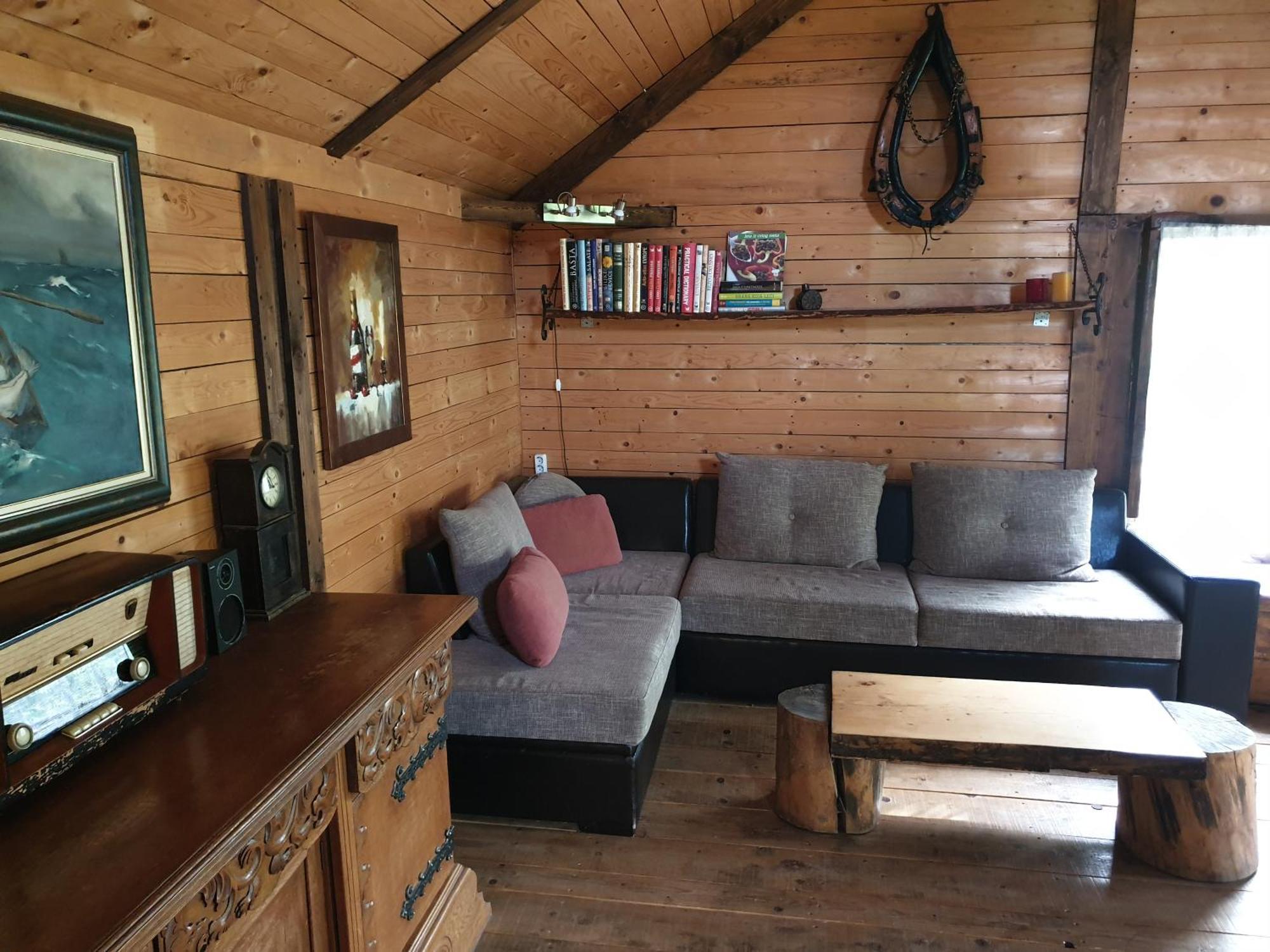 Log Cabin Belgrad Exterior foto